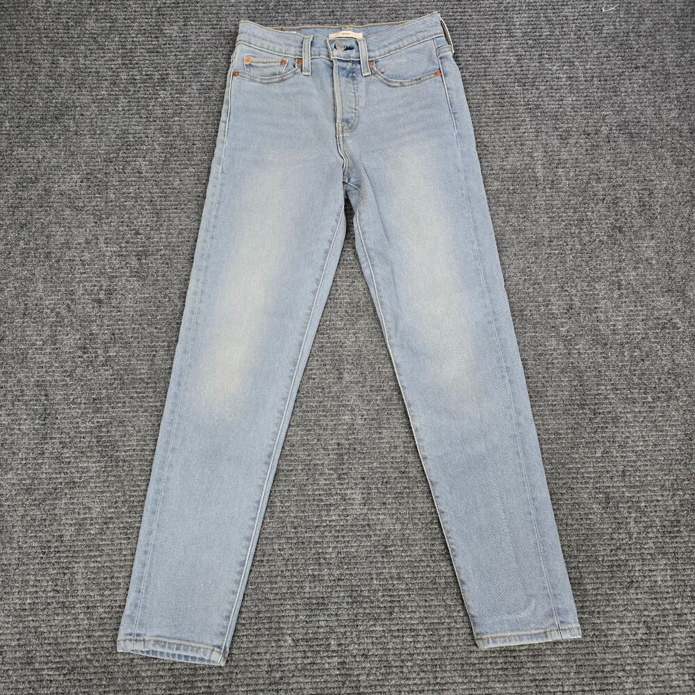Levi's Wedgie Straight Jeans Womens 24x28 Light Wash High Rise Button Fly